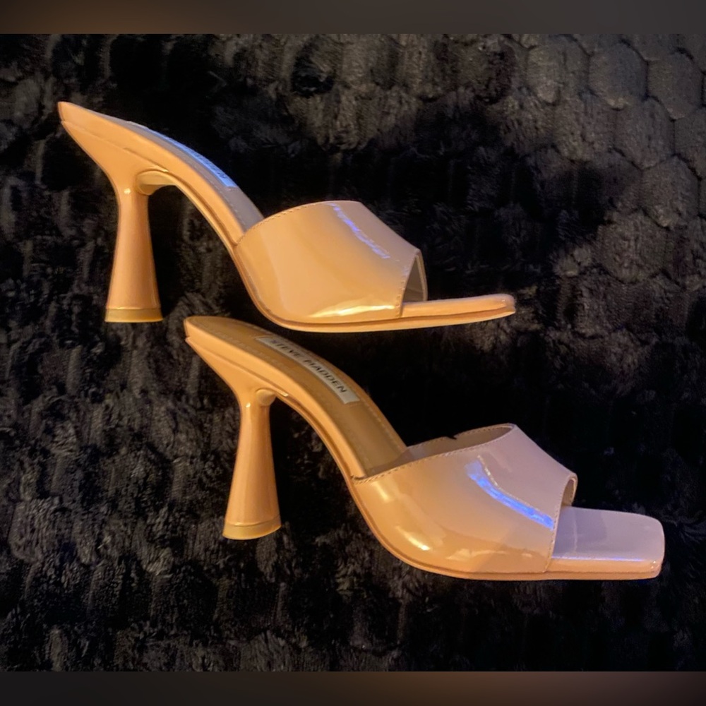 Steve Madden - ‘Elated’ Slide Heels - Size 5 - NWOT